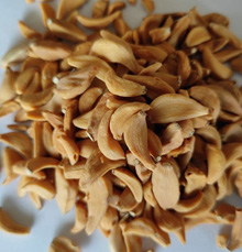 Dried Garlic flakes